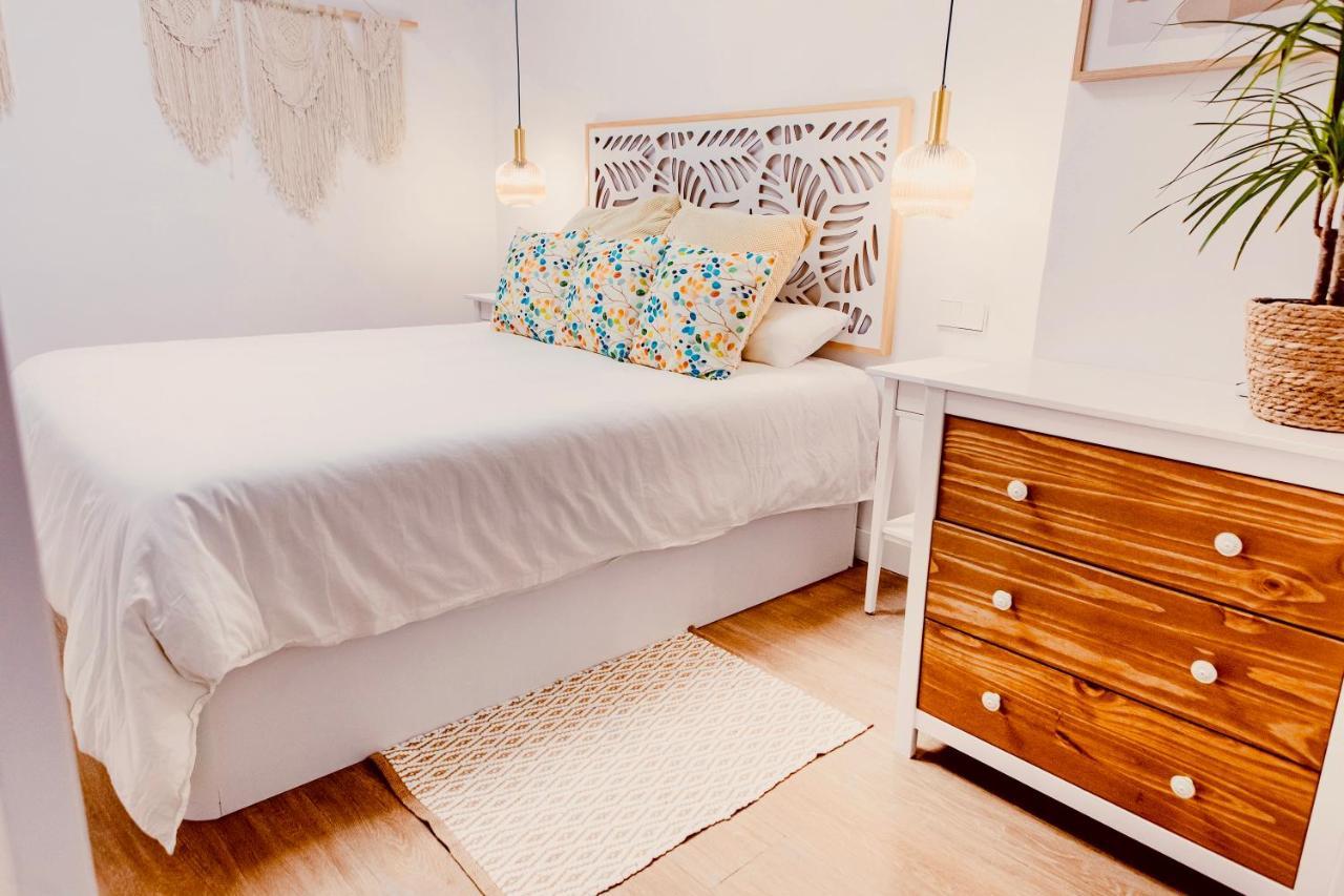 Calle Rodas 3 Central 5 Stars Apartment In Madrid For 6 People ภายนอก รูปภาพ