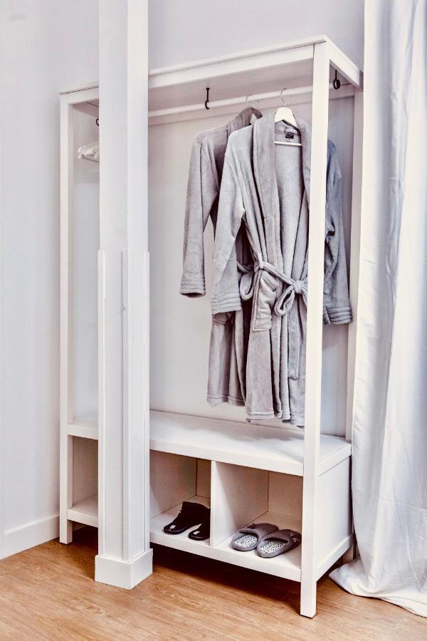 Calle Rodas 3 Central 5 Stars Apartment In Madrid For 6 People ภายนอก รูปภาพ
